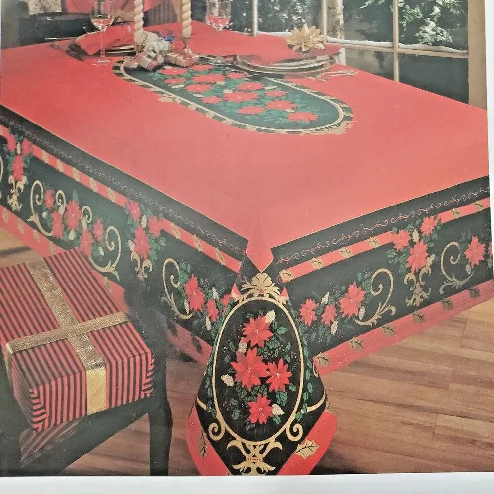 Bardwil Tablecloth Oval Royal Victorian Christmas Red Green Gold 84x60